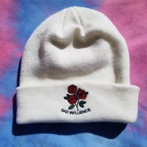 🥀 EMPYRE 'Bad Influence' white beanie